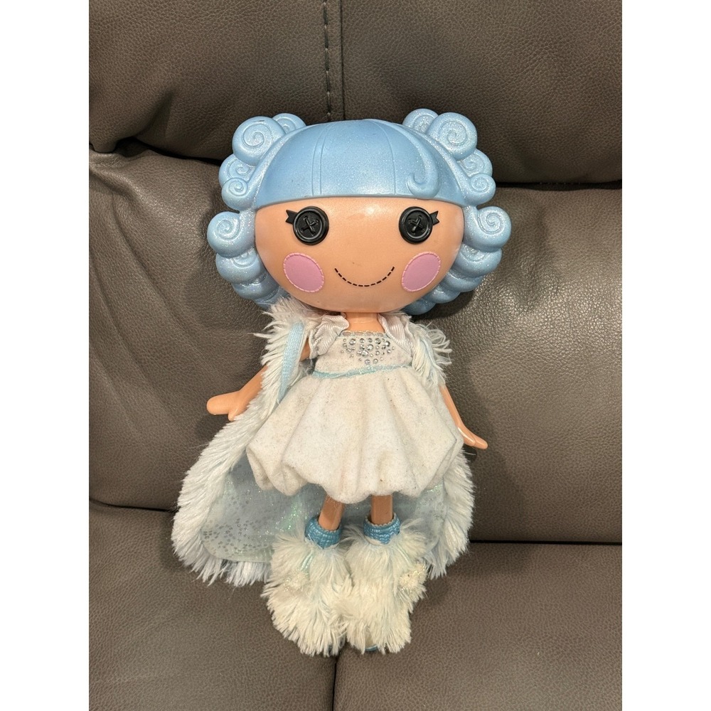 Lalaloopsy Ivory Ice Crystals holiday Doll Snow Flurry Winter Furry Boots